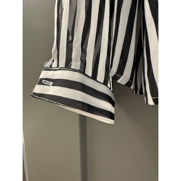 Black & White Striped Button-Up Blouse By Tobi Long Sleeve Chest Pocket 100% Pol - Picture 7 of 7